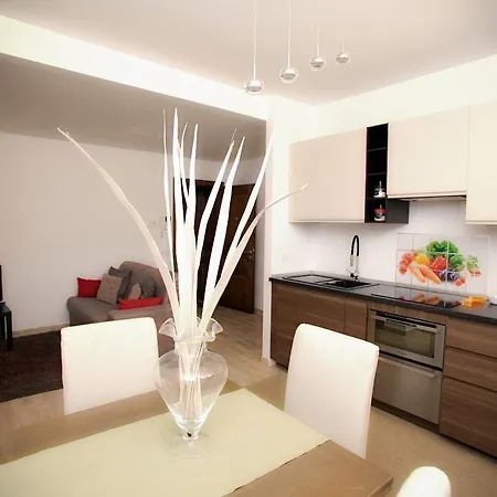 Just House Apartment Campagnano Di Roma Exterior photo